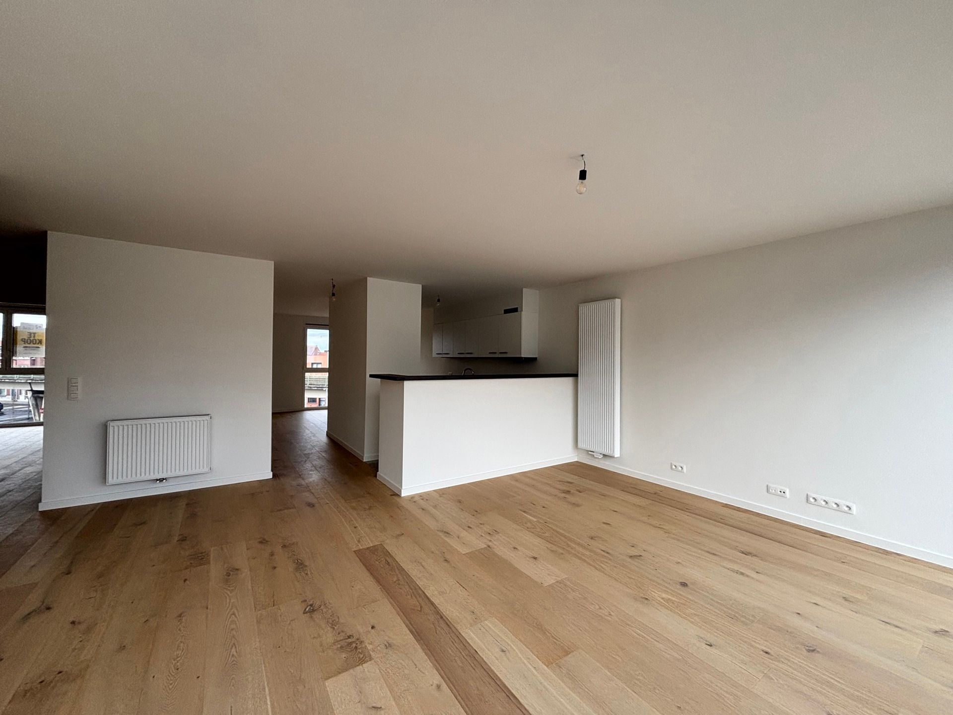 Centraal gelegen appartement met 2 slaapkamers en groot terras foto 3