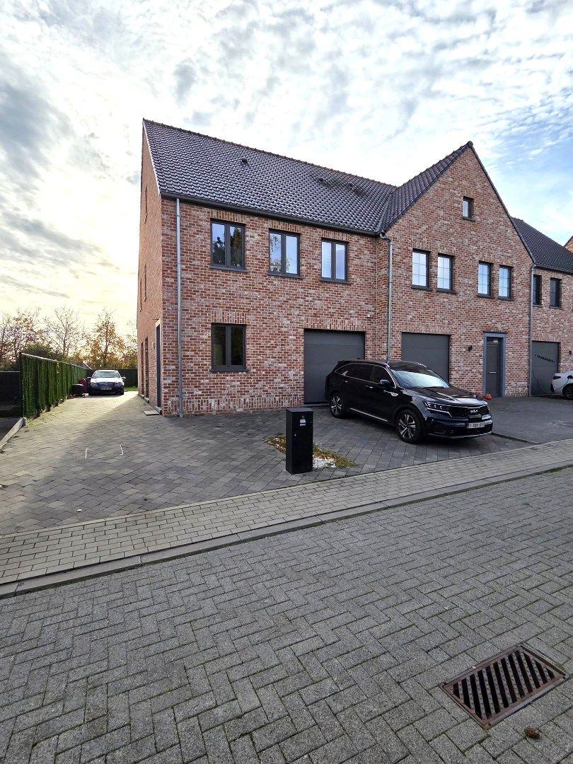 Moderne driegevelwoning met tuin en EPC A in Grimbergen. foto 26