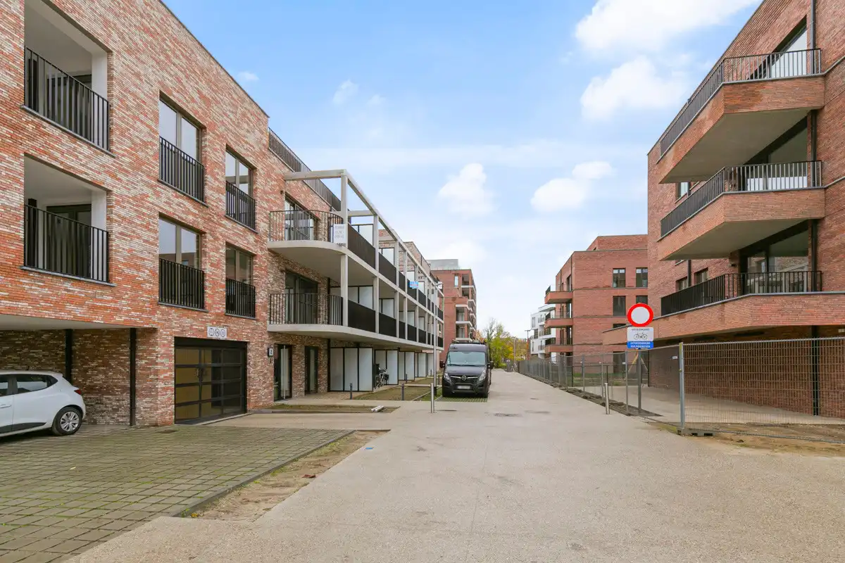 ENERGIEZUINIG (E-PEIL 20) NIEUWBOUWAPPARTEMENT TE DIEST! foto {{pictureIndex}}