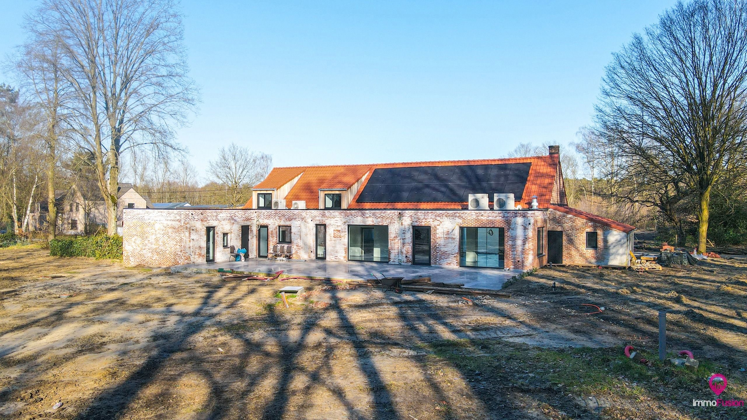 Multifunctioneel horecapand op een perceel van 1.9 hectare! foto 14