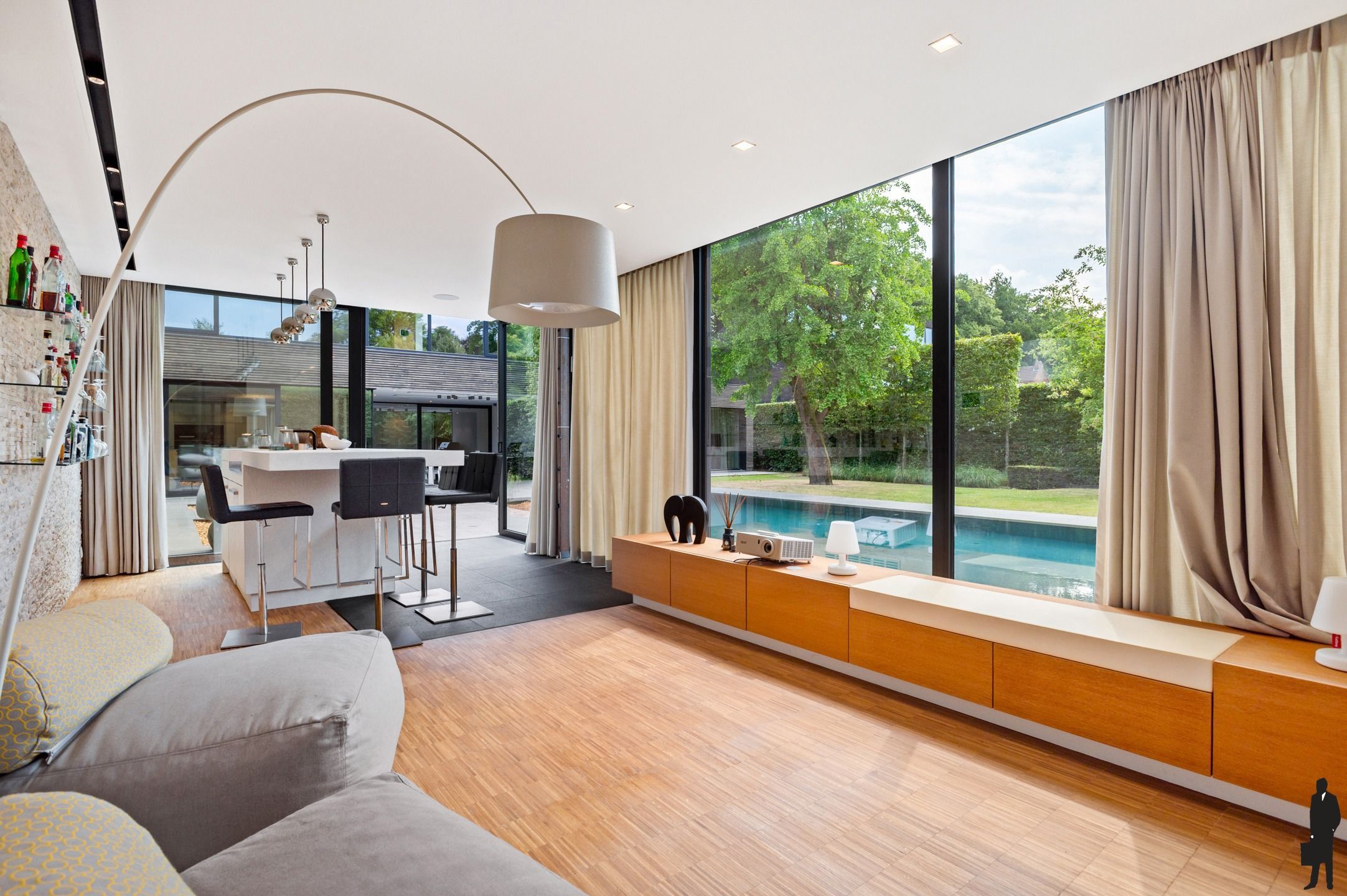 High-end afgewerkte villa op een uitzonderlijke locatie foto 9