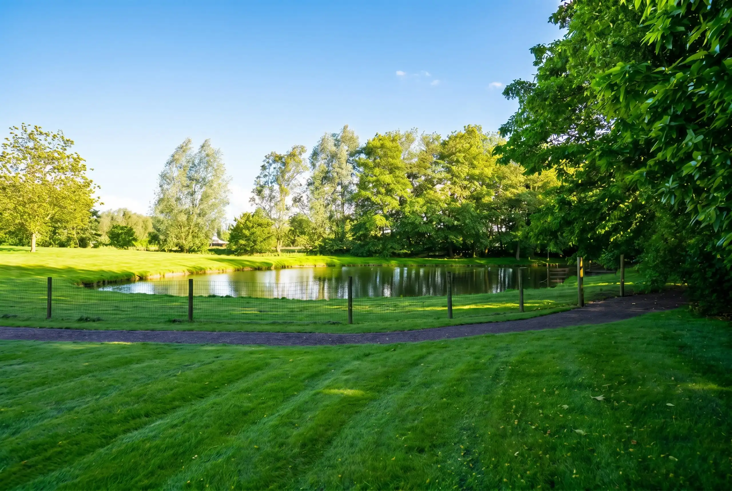Zeldzaam landhuis op een exclusief domein van 2,4 Ha! foto 6
