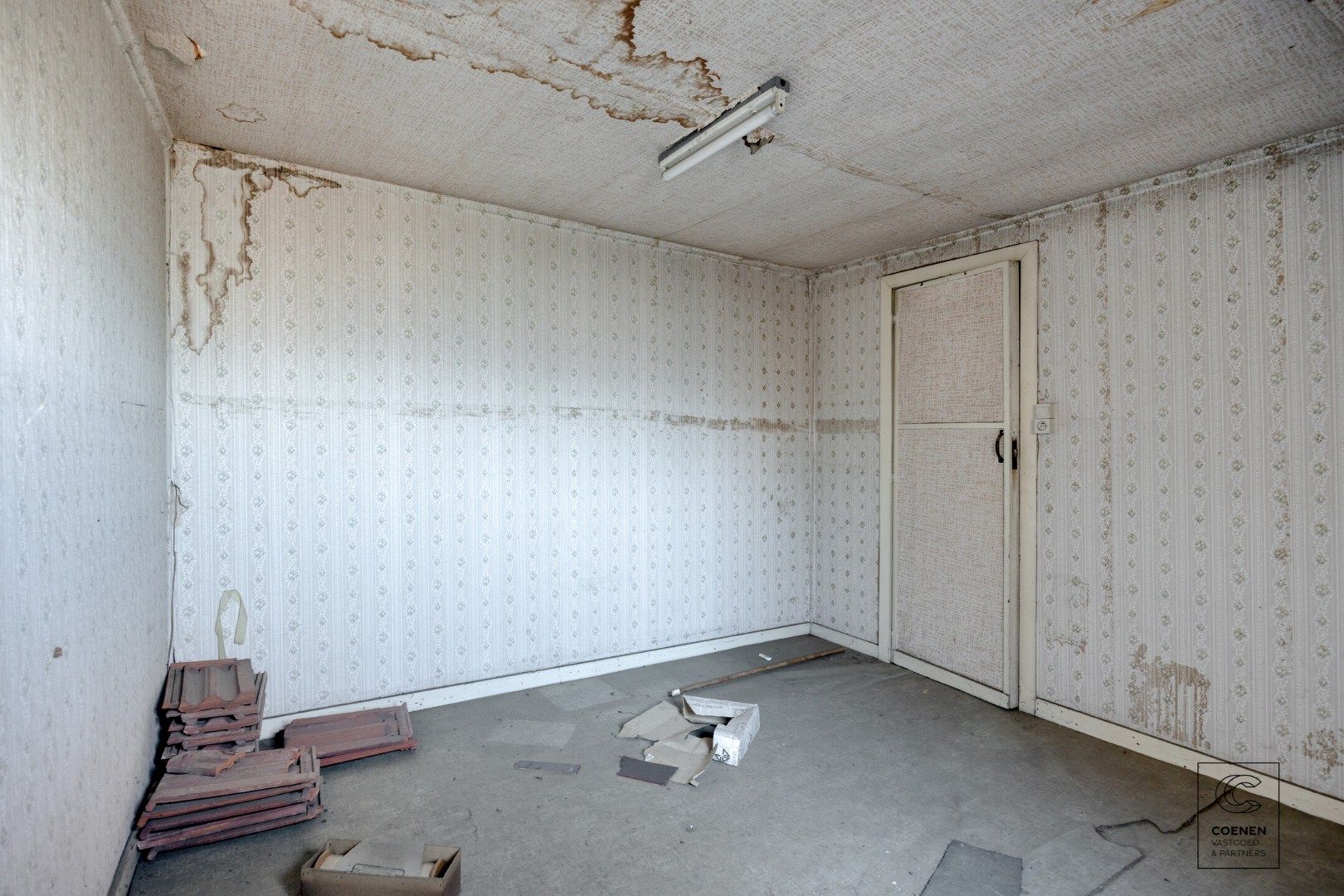 Handelspand met potentieel voor woongelegenheid op toplocatie in Deurne! foto 12