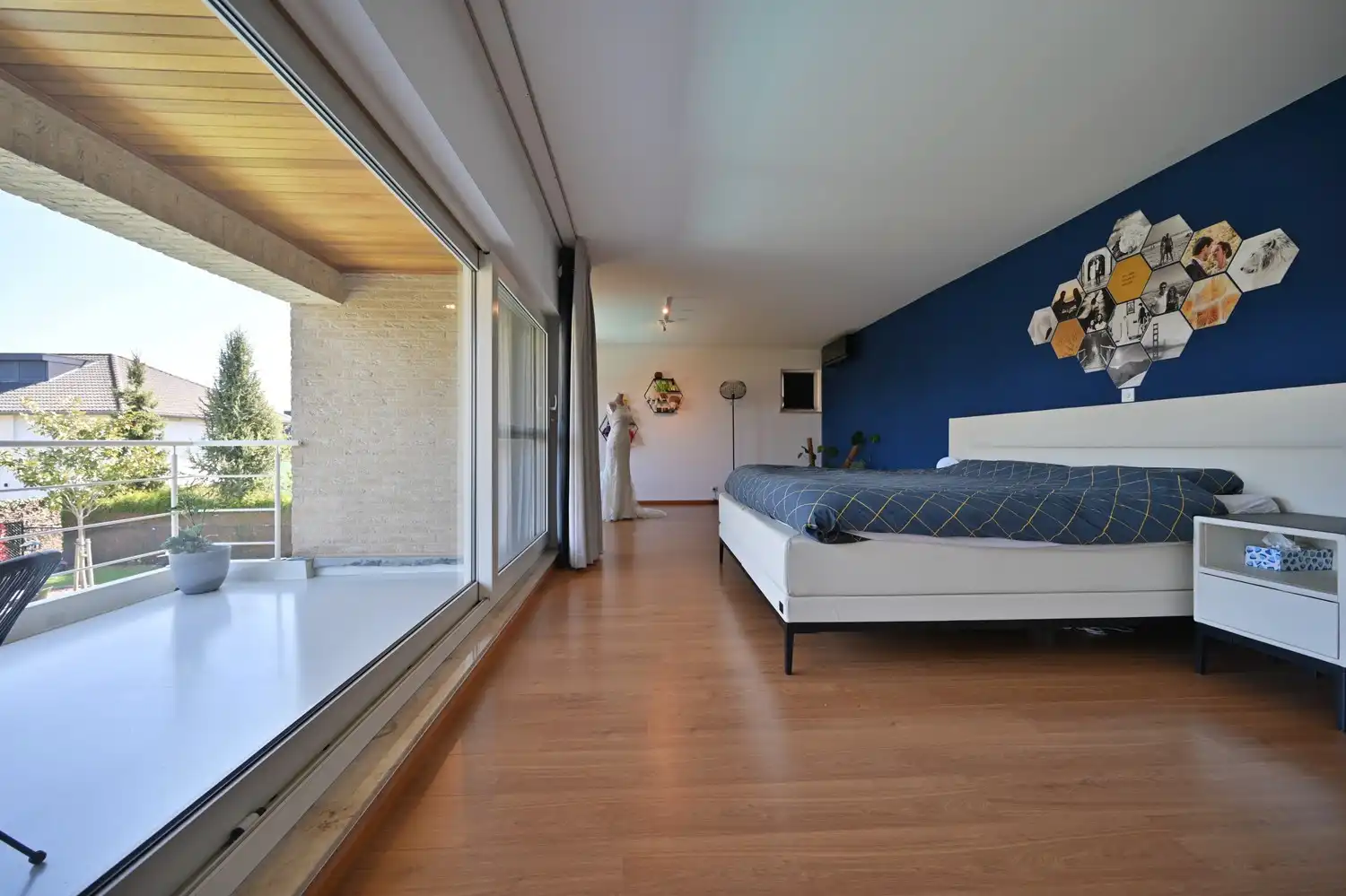 Exclusieve villa met zwembad op absolute toplocatie in het charmante Neerharen (Lanaken) foto 18