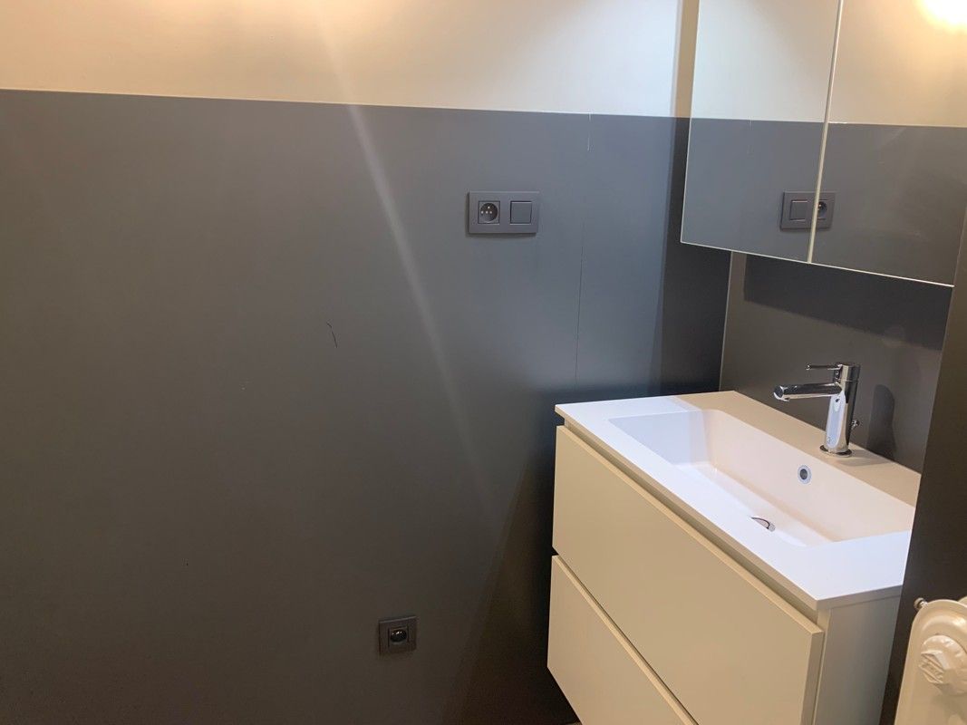 Gerenoveerd appartement met twee slaapkamers op Zeedijk! foto 6