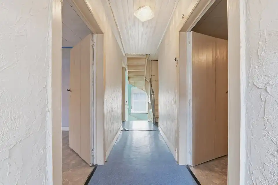 RUIM TE RENOVEREN PAND MET UITZONDERLIJK POTENTIEEL IN RIEMST foto 15