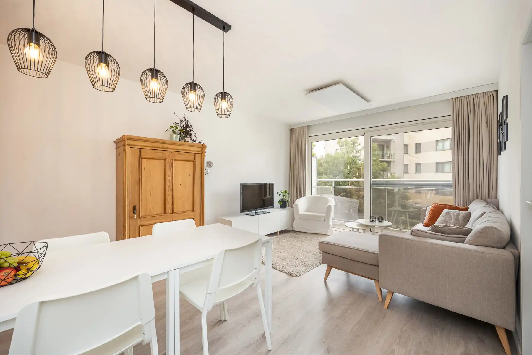 INSTAPKLAAR APPARTEMENT MET 1 SLAAPKAMER EN TERRAS GELEGEN OP TOPLOCATIE TE HASSELT! foto 7