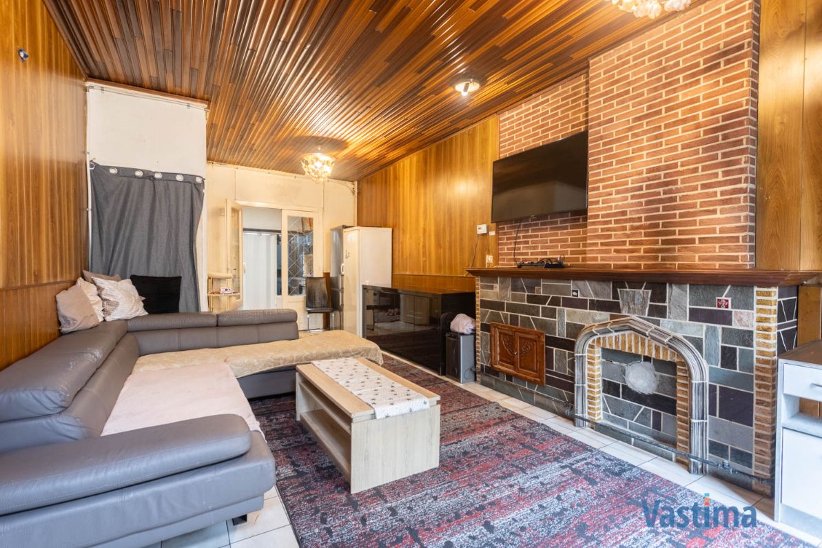 Twee aanpalende woningen met loods nabij centrum Aalst – ideaal voor wonen, werken of project foto 24