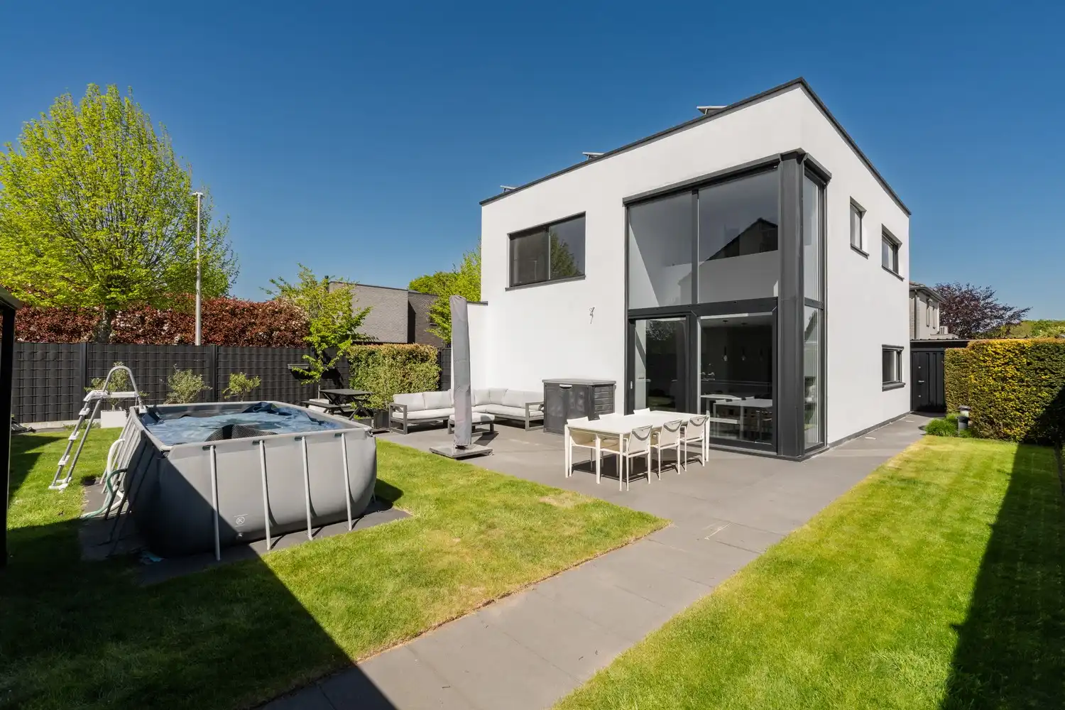 Prachtige moderne villa met hoogwaardige afwerking op rustige locatie in Hechtel-Eksel foto 32