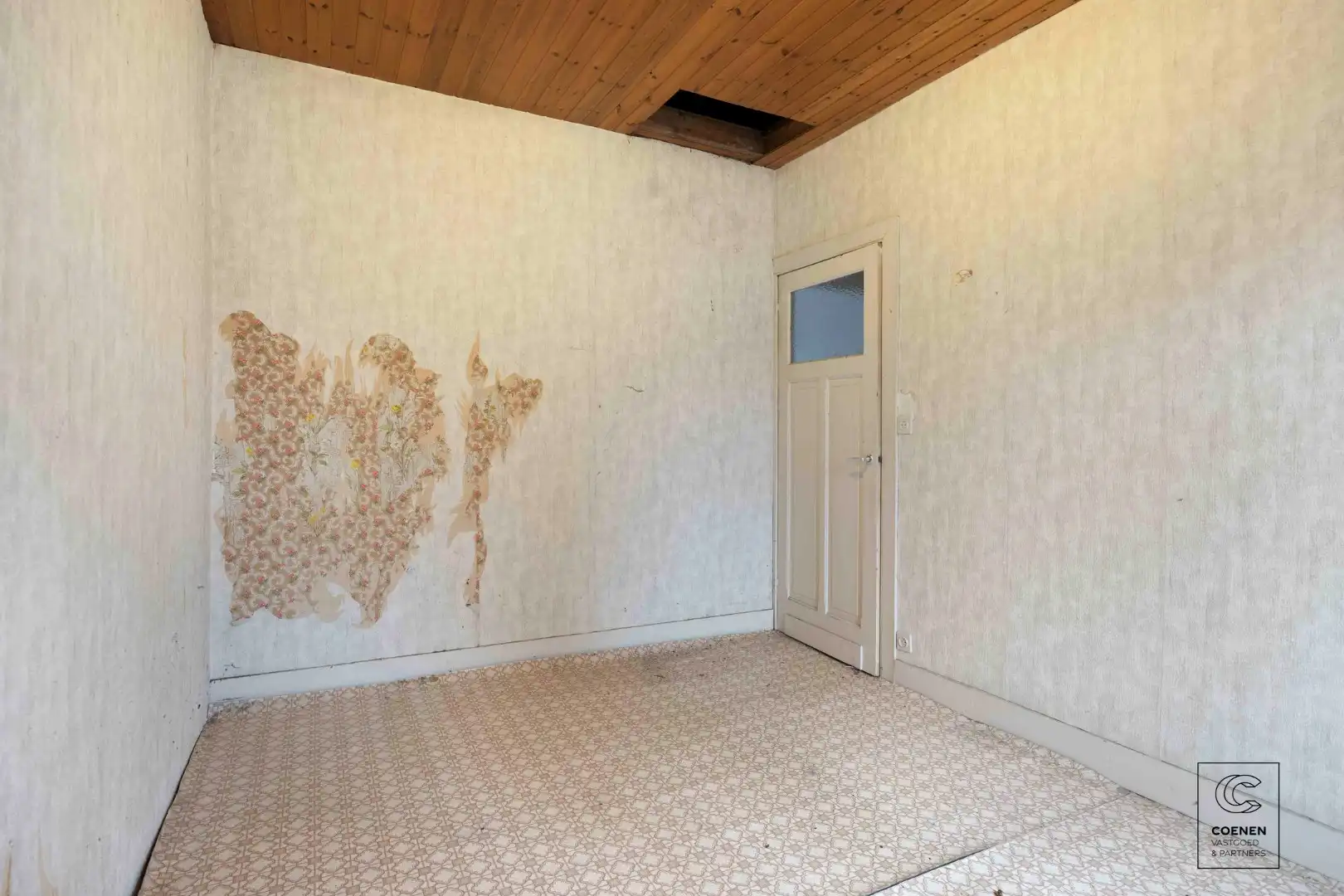 Volledig te renoveren woning met potentieel op een schitterende ligging te Brasschaat foto 13