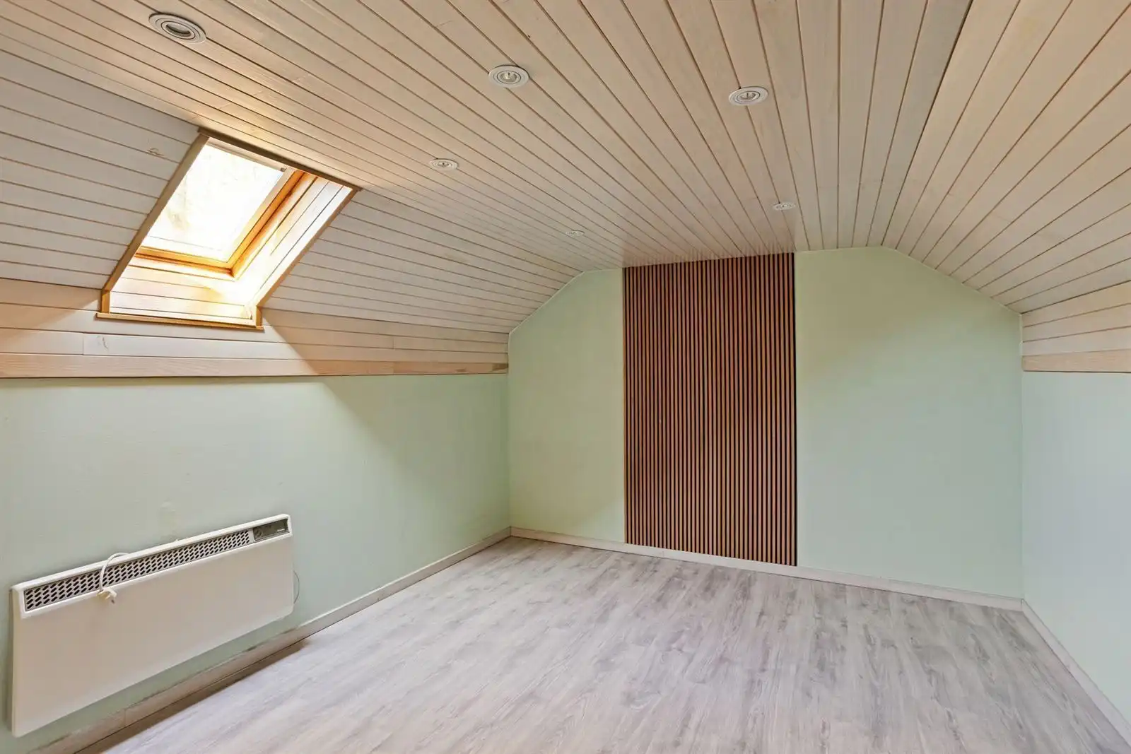 Woning met 3 slaapkamers en bureau te Alsemberg foto 19