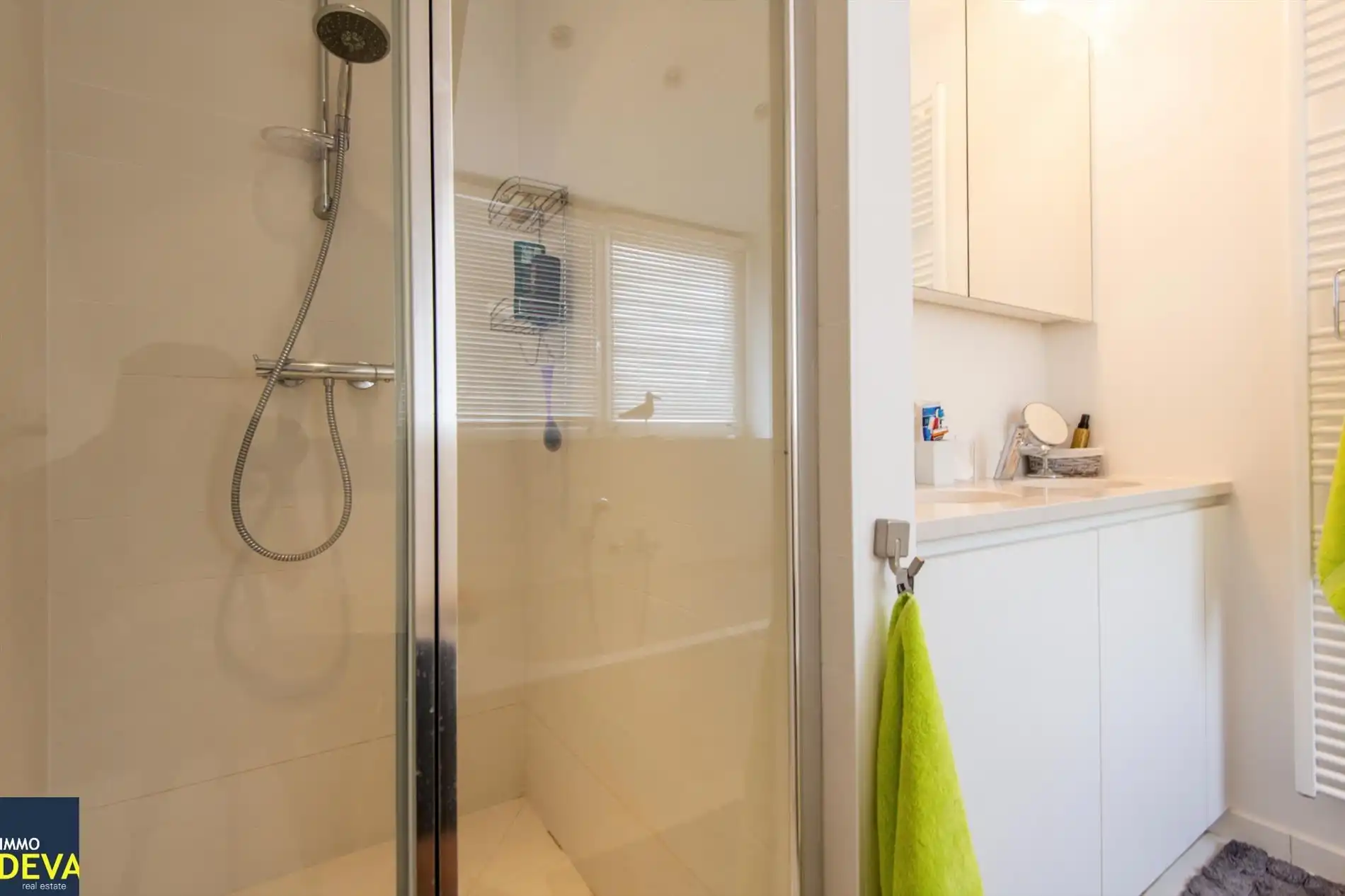 Zeer zonnig duplexdakapp. met prachtige terrassen,  gelegen op de Kustlaan vlakbij het Driehoeksplein. foto 19