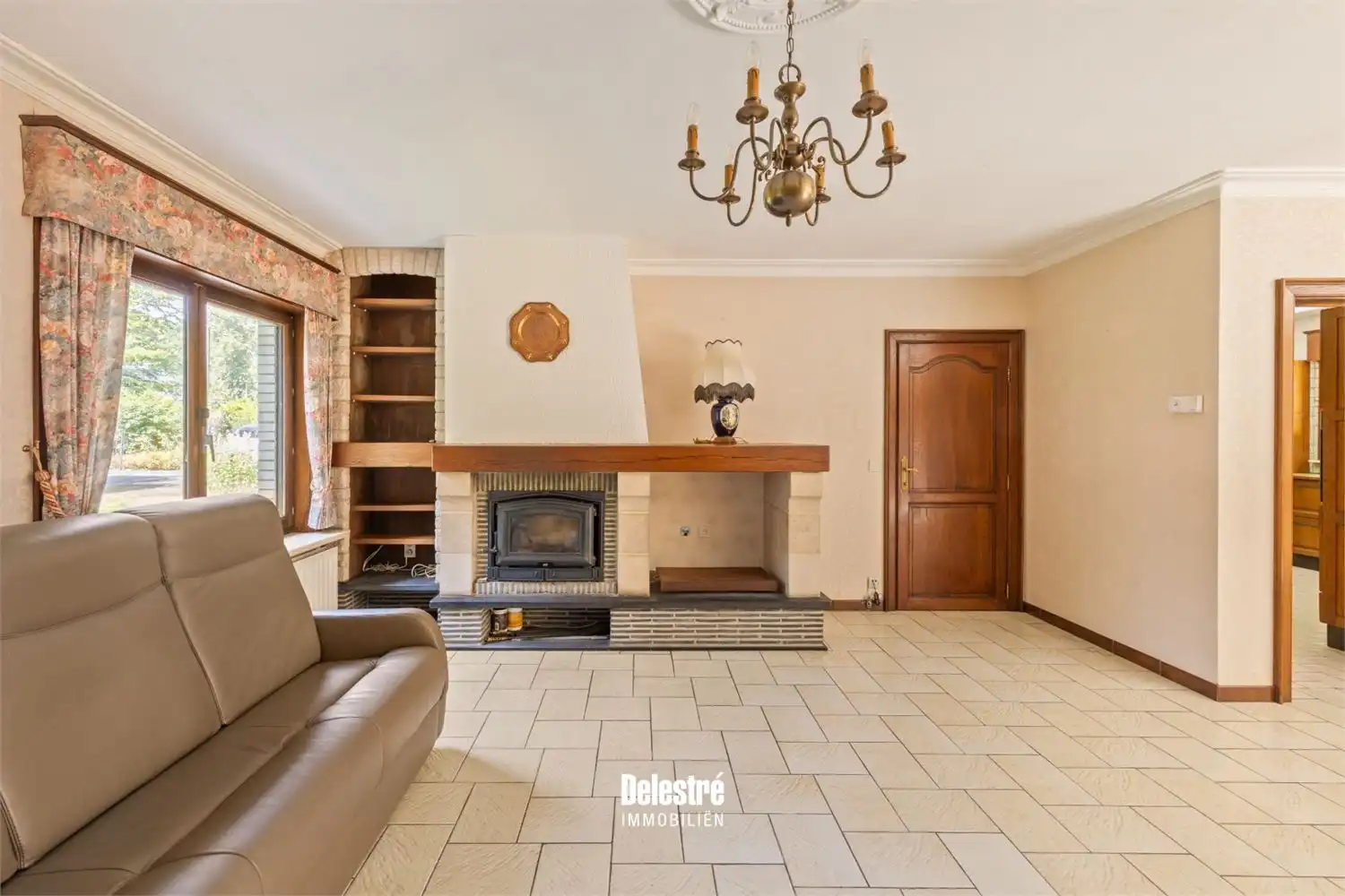 ** IN OPTIE ** TIJDLOZE VILLA OP 3.317 M2 BOIS DE STRIHOUX foto 9