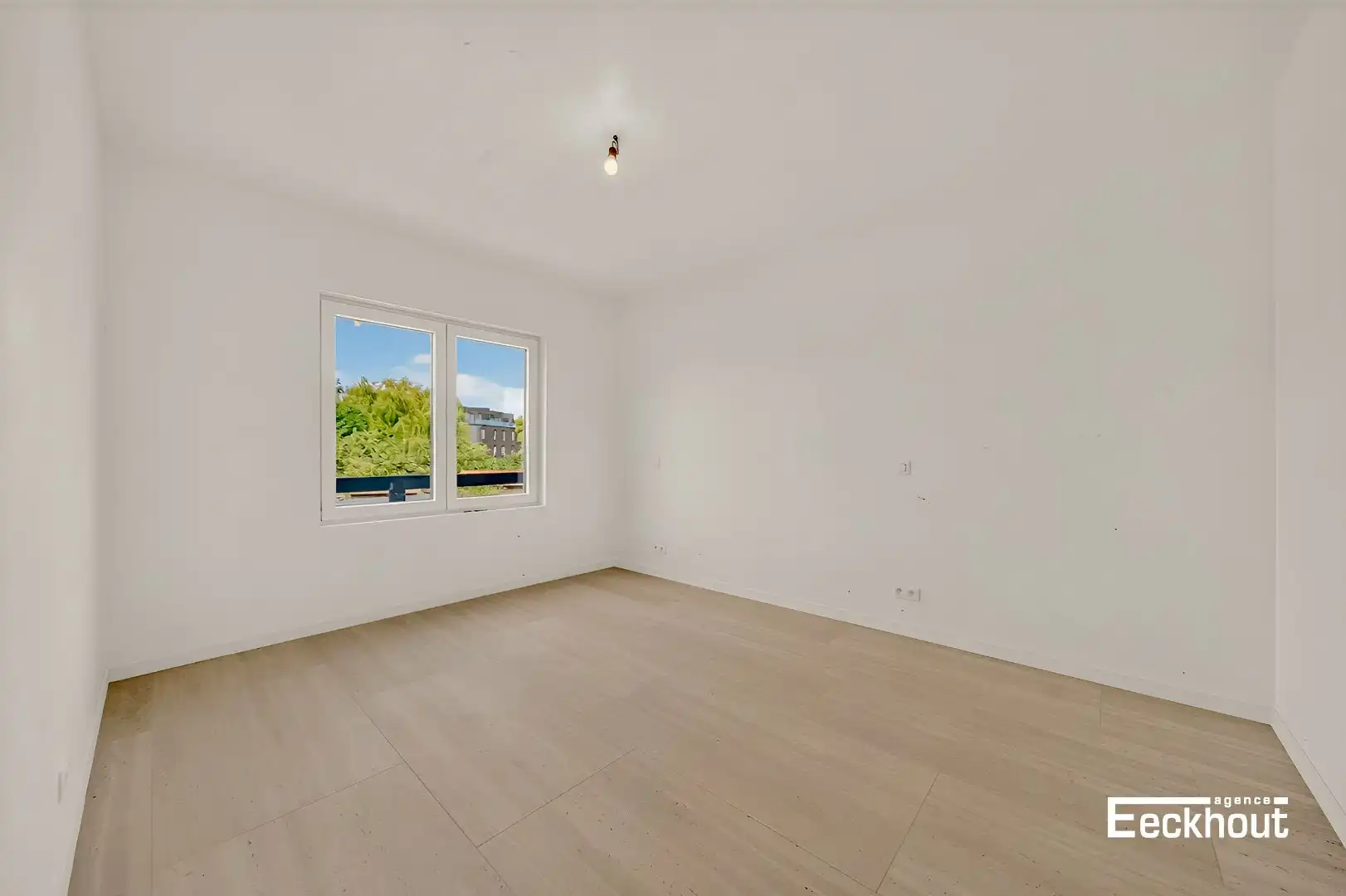 Mooi gerenoveerd appartement met 3 slaapkamers en terrassen! foto 6