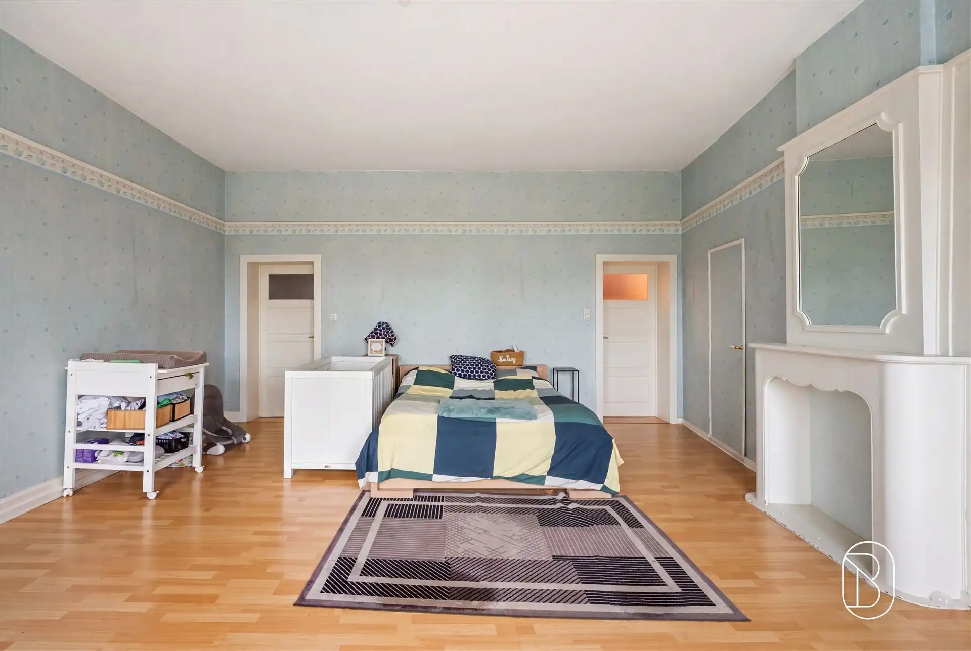 Topgelegen commerciele eigendom + woonst foto 22