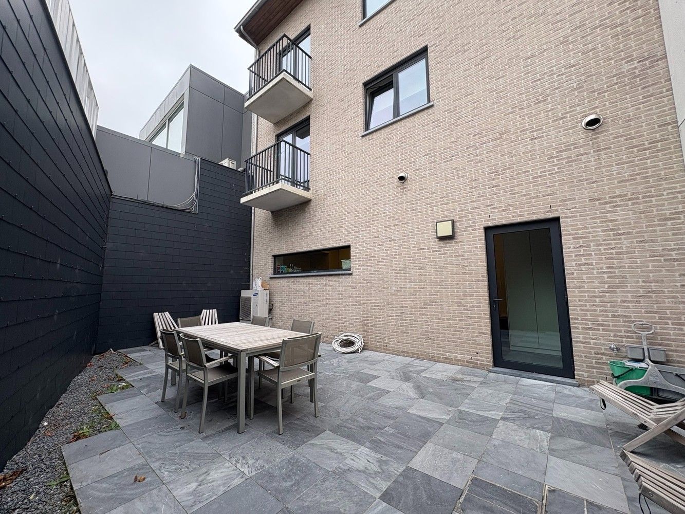 Handelsruimte in het centrum van Torhout foto 9