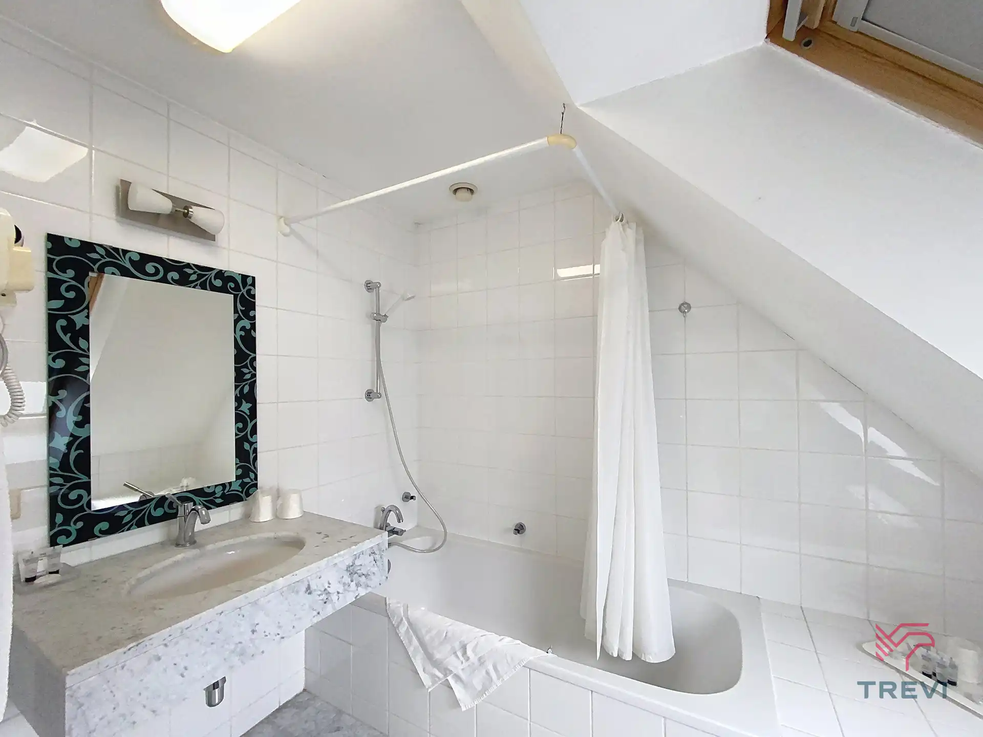 Mooie gemeubileerde duplex met 1 slaapkamer foto 11