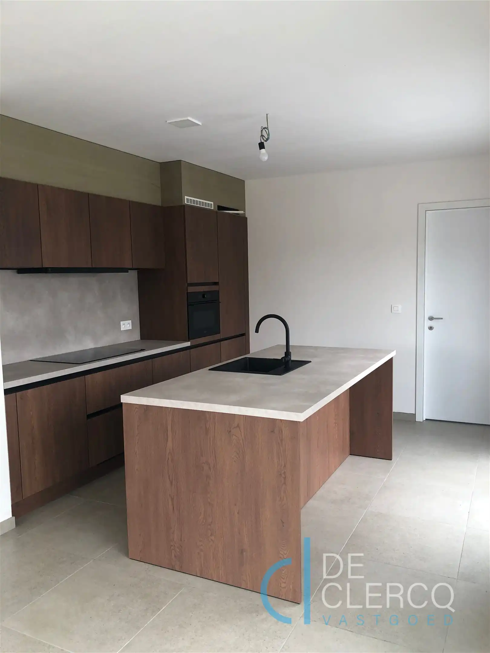 Prachtige nieuwbouw woning TE HUUR nabij centrum Lochristi foto 2