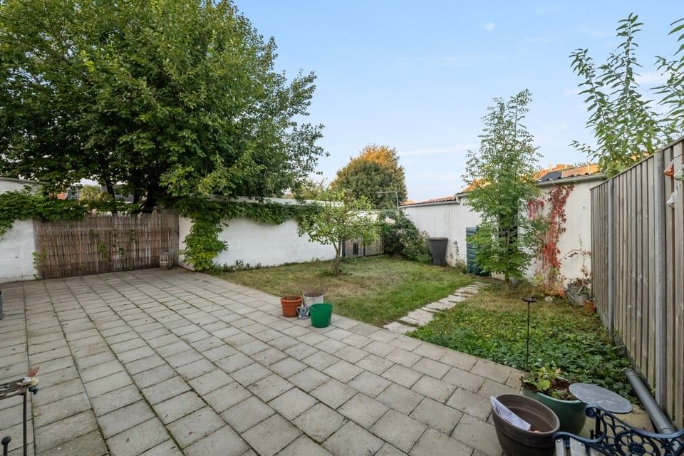 GEZELLIGE GEZINSWONING MET 3 SLKS EN LEUKE TUIN VLABKIJ CENTRUM VAN TIENEN foto 3