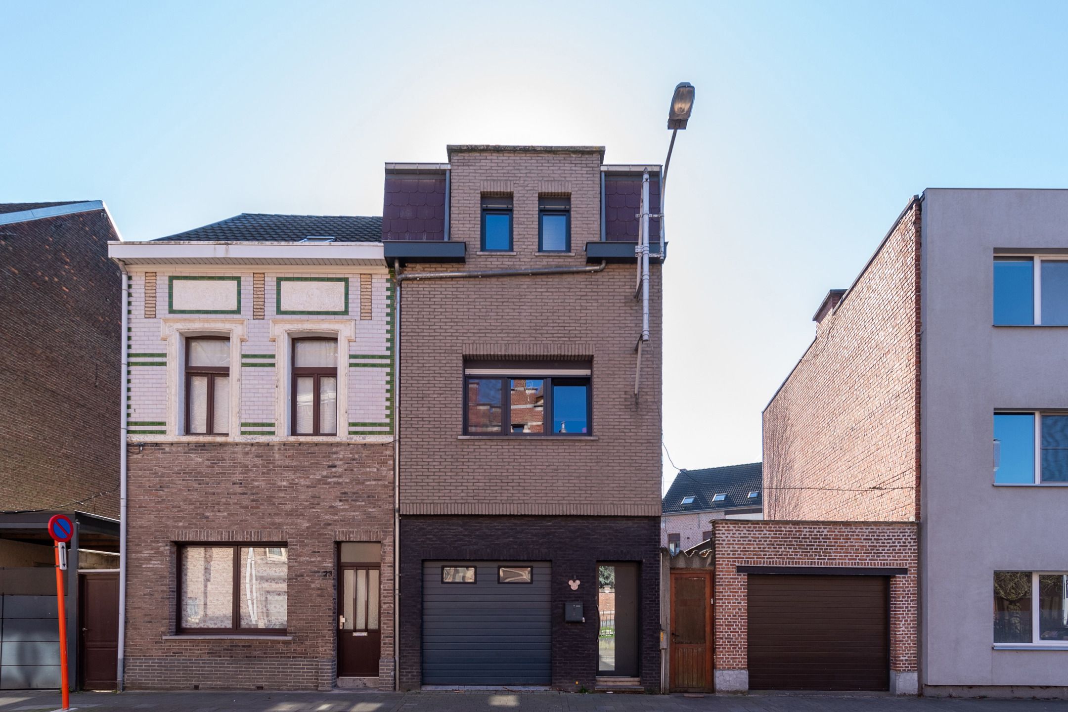 Instapklare starterswoning met garage op centrale locatie foto 17
