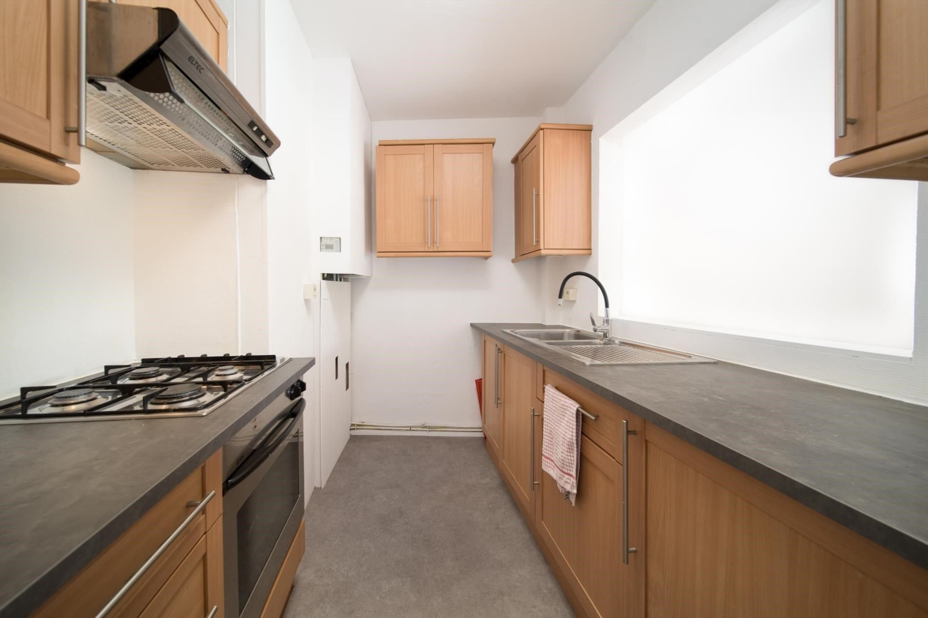 Appartement aan de Coupure met zicht op het water en de drie torens foto 4