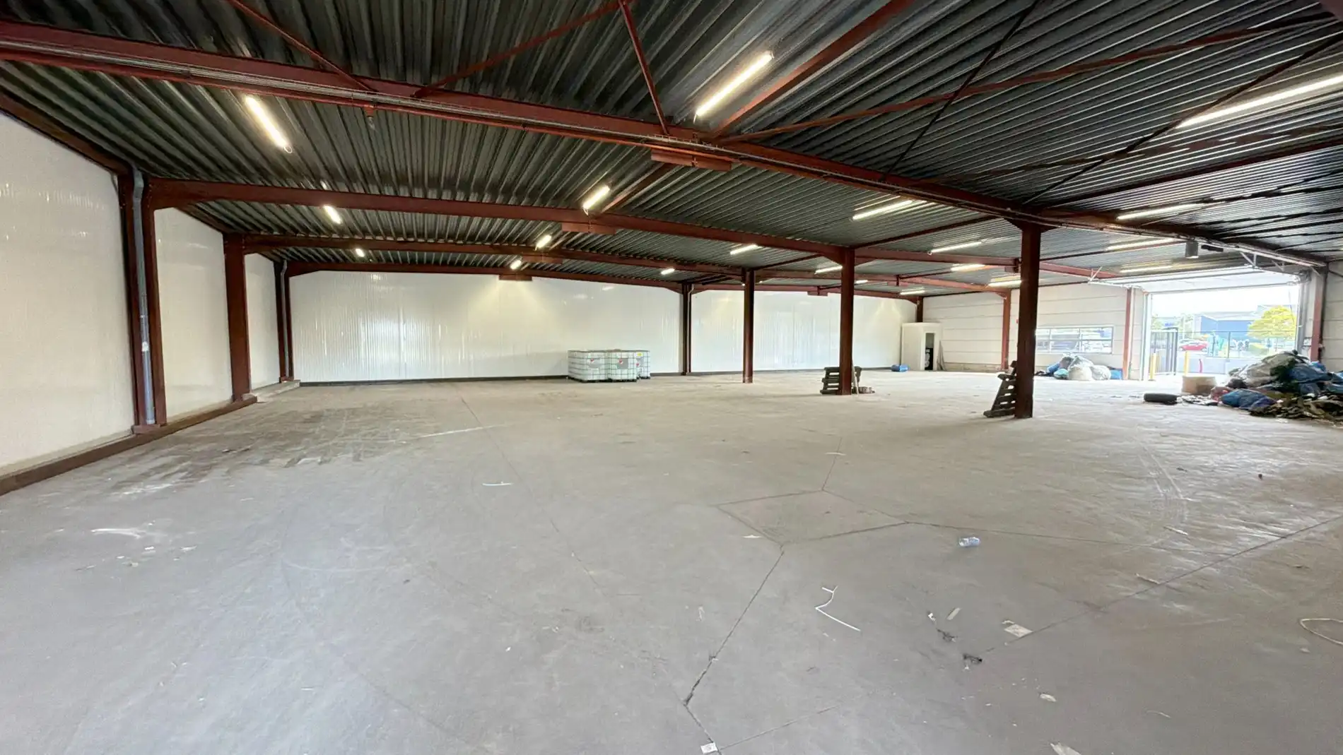 Magazijnen te huur op industriezone Veiling Zuid te Mechelen foto 7