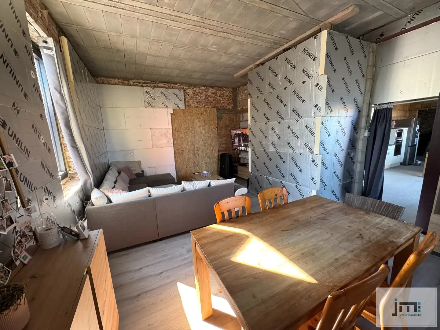 Ruime gezinswoning met tal van mogelijkheden op een perceel van 2.140 m² in het landelijke Horpmaal foto 6