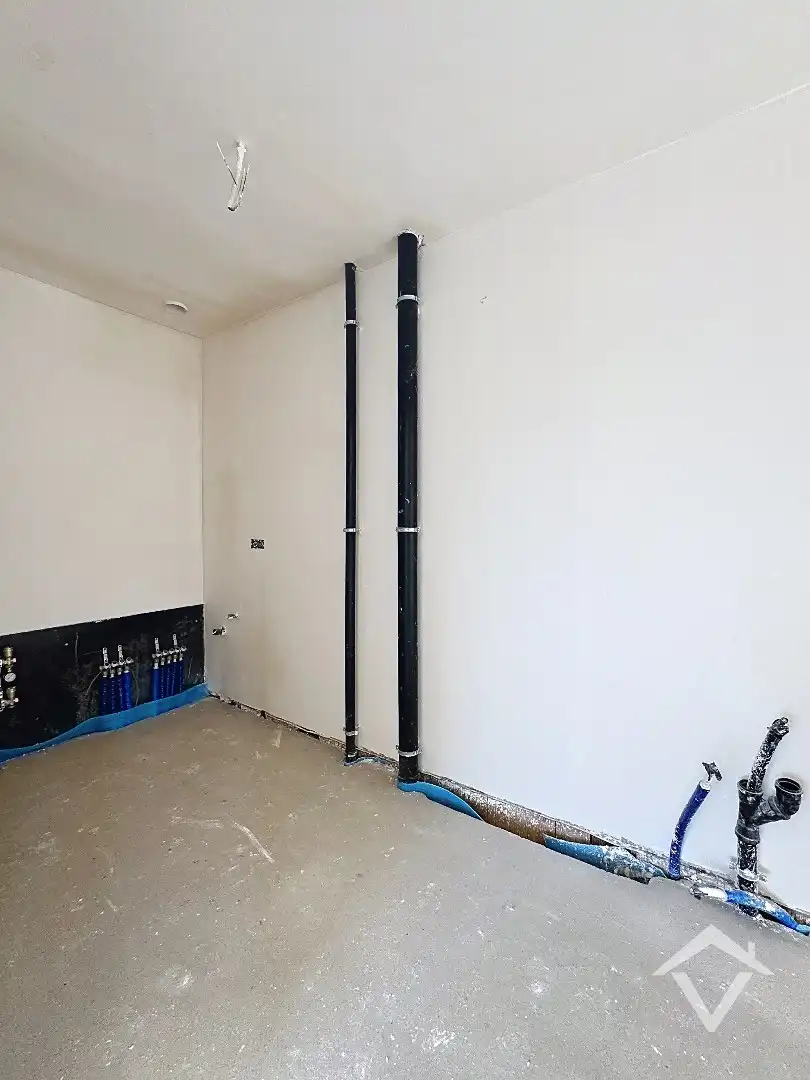 Woning met 3 slaapkamers en carport te Proven  foto 6
