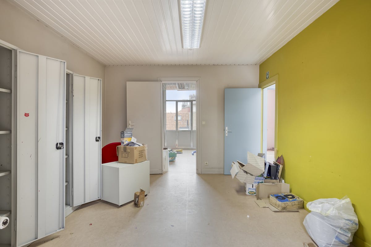 Ruim herenhuis te koop in Anderlecht – 3 verdiepingen foto 8