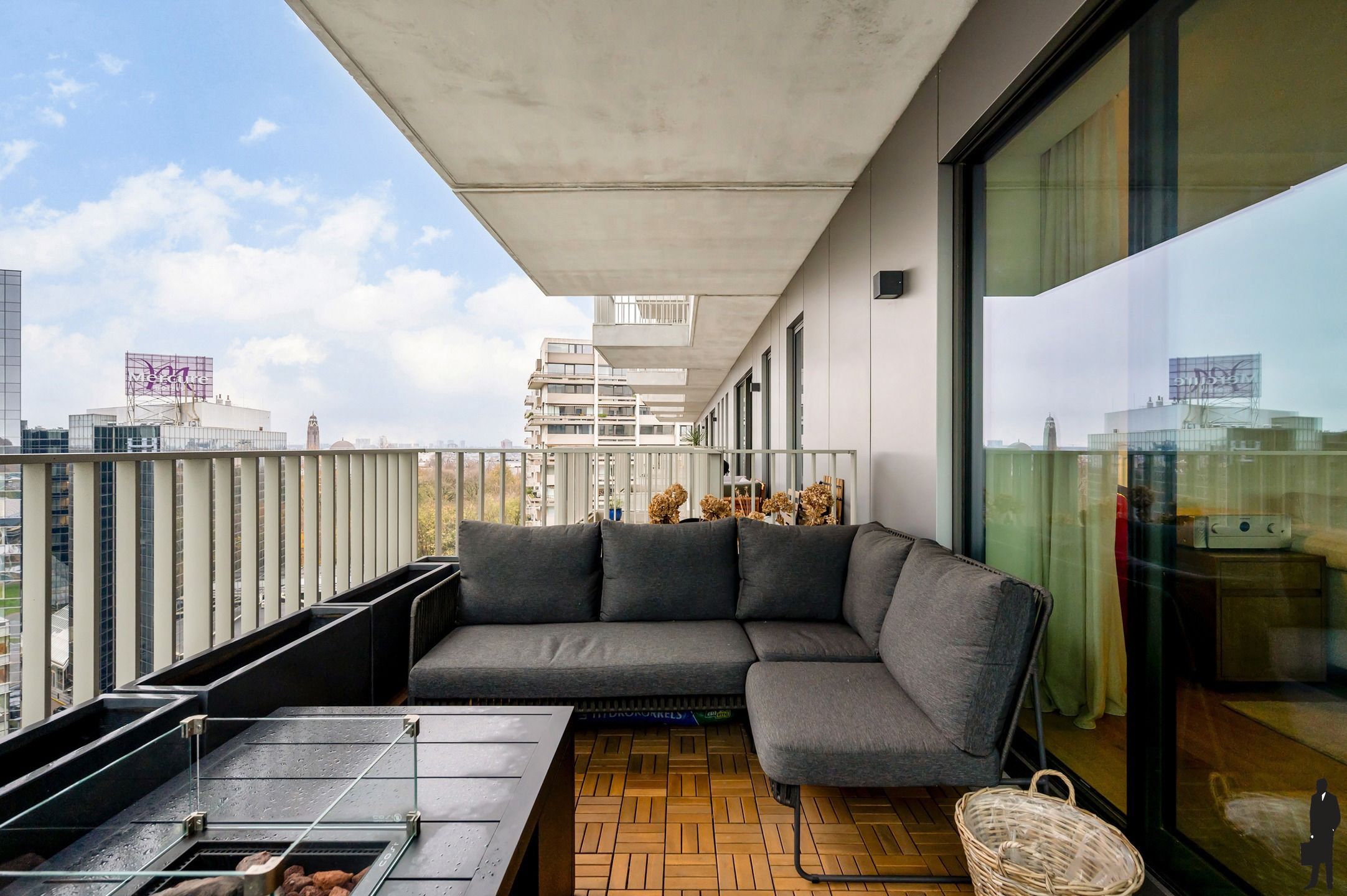 Exclusief hoekappartement op de 11de verdieping met terras en prachtige zichten.  foto 9