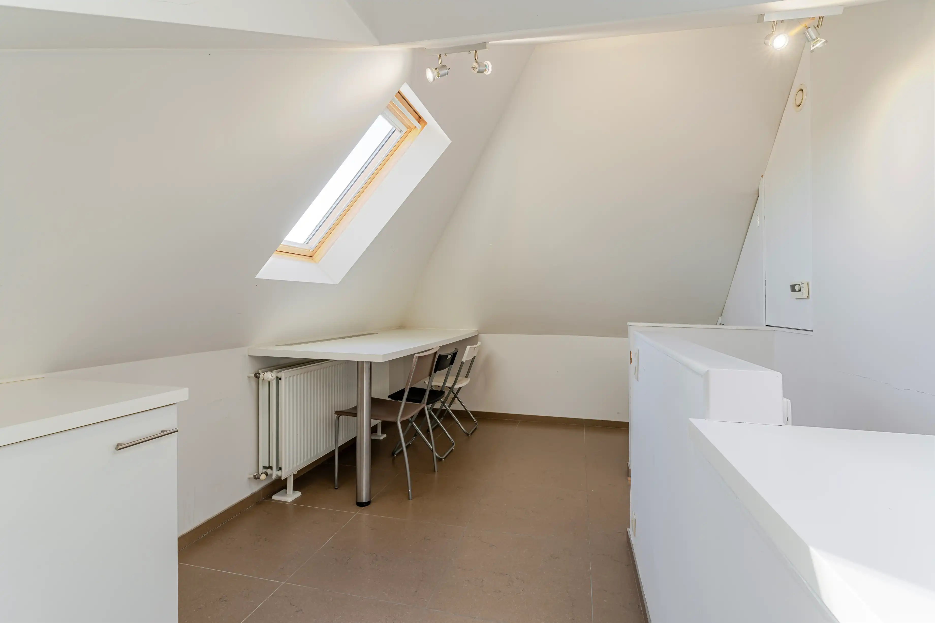 Duplex appartement in de Loofstraat foto 16