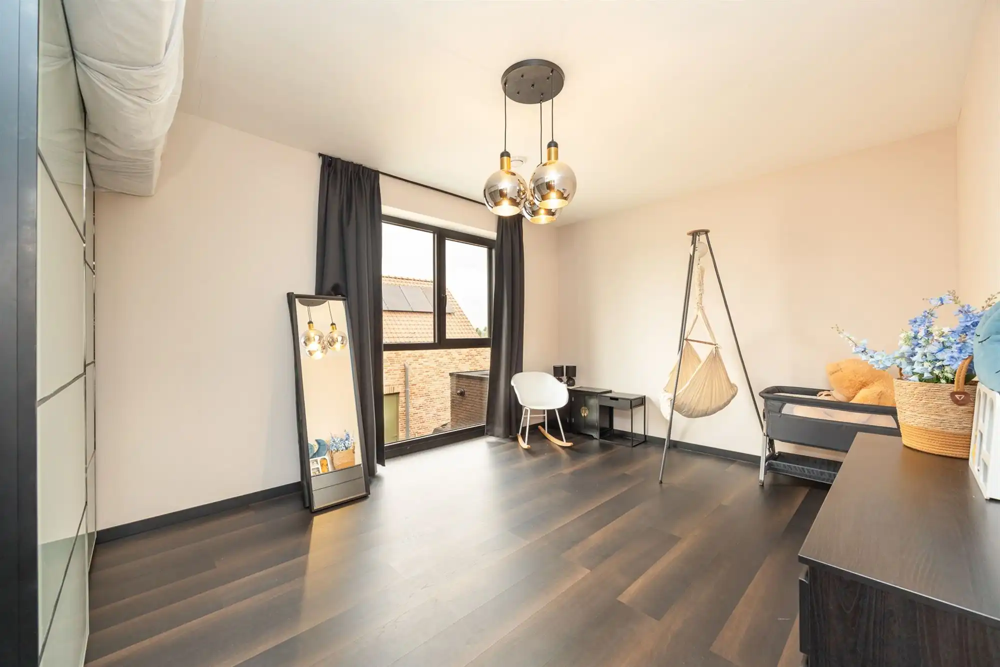 Moderne villa met 5 slaapkamers, ruime tuin en garage  foto 13