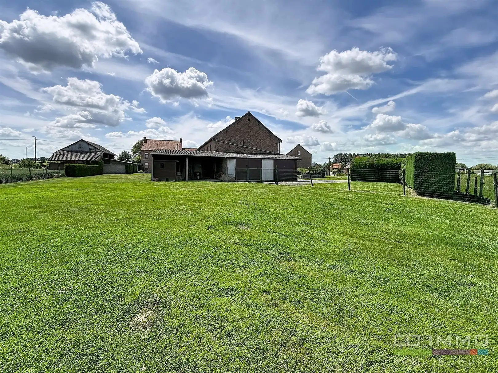 Voormalige hoeve met aanbouw en tuin, 26a 01ca foto 42