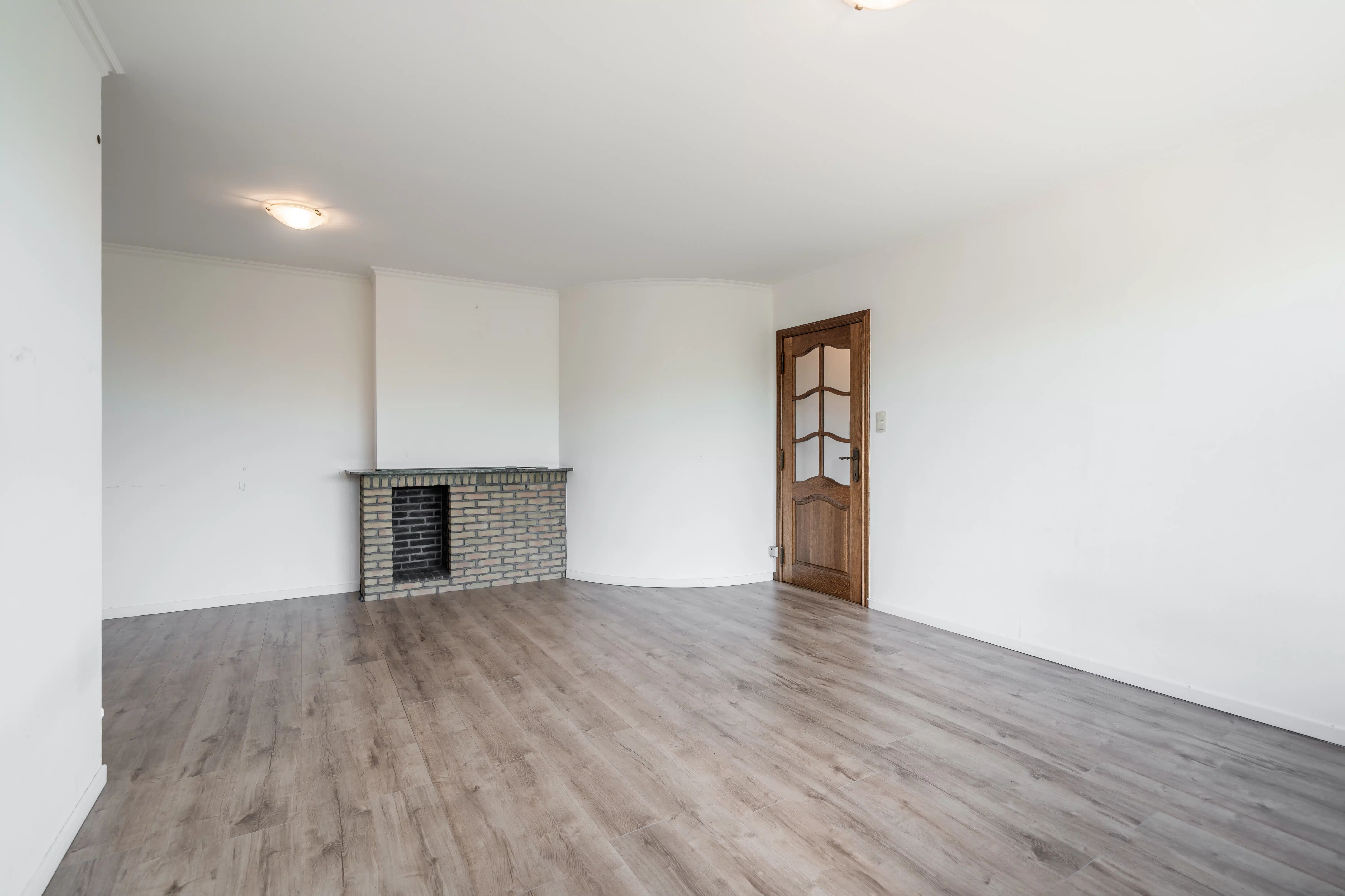 Fijn appartement op de 8ste verdieping foto 2