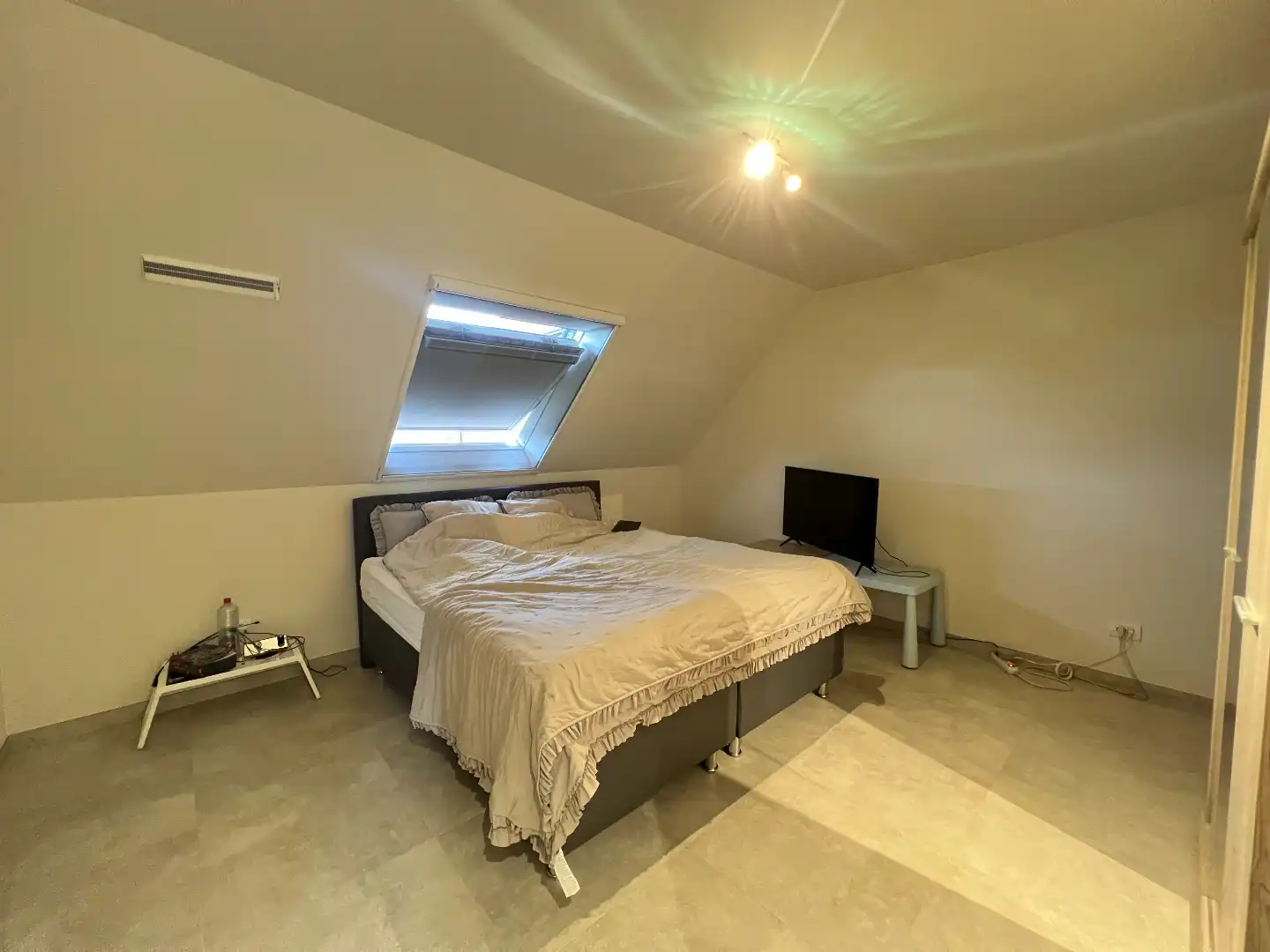 Gezellige nieuwbouwwoning met zonnige tuin en garage foto 9