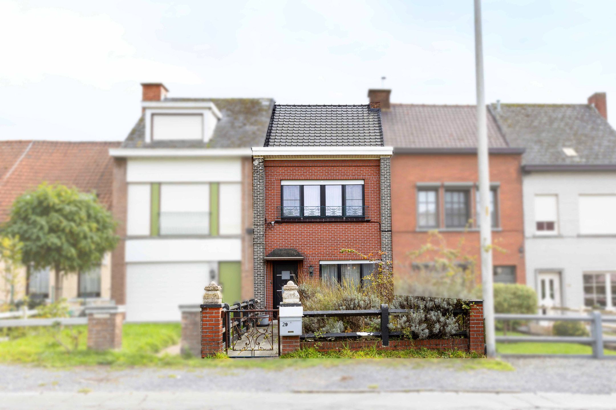 Karaktervolle woning met tuin & parkeermogelijkheid foto {{pictureIndex}}