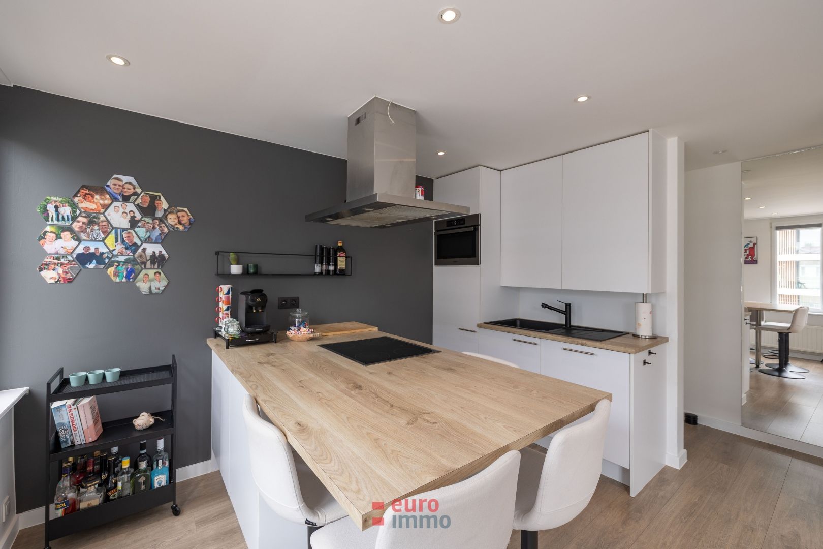 Magnifiek gerenoveerd appartement in Nieuwpoort-Bad! foto 7