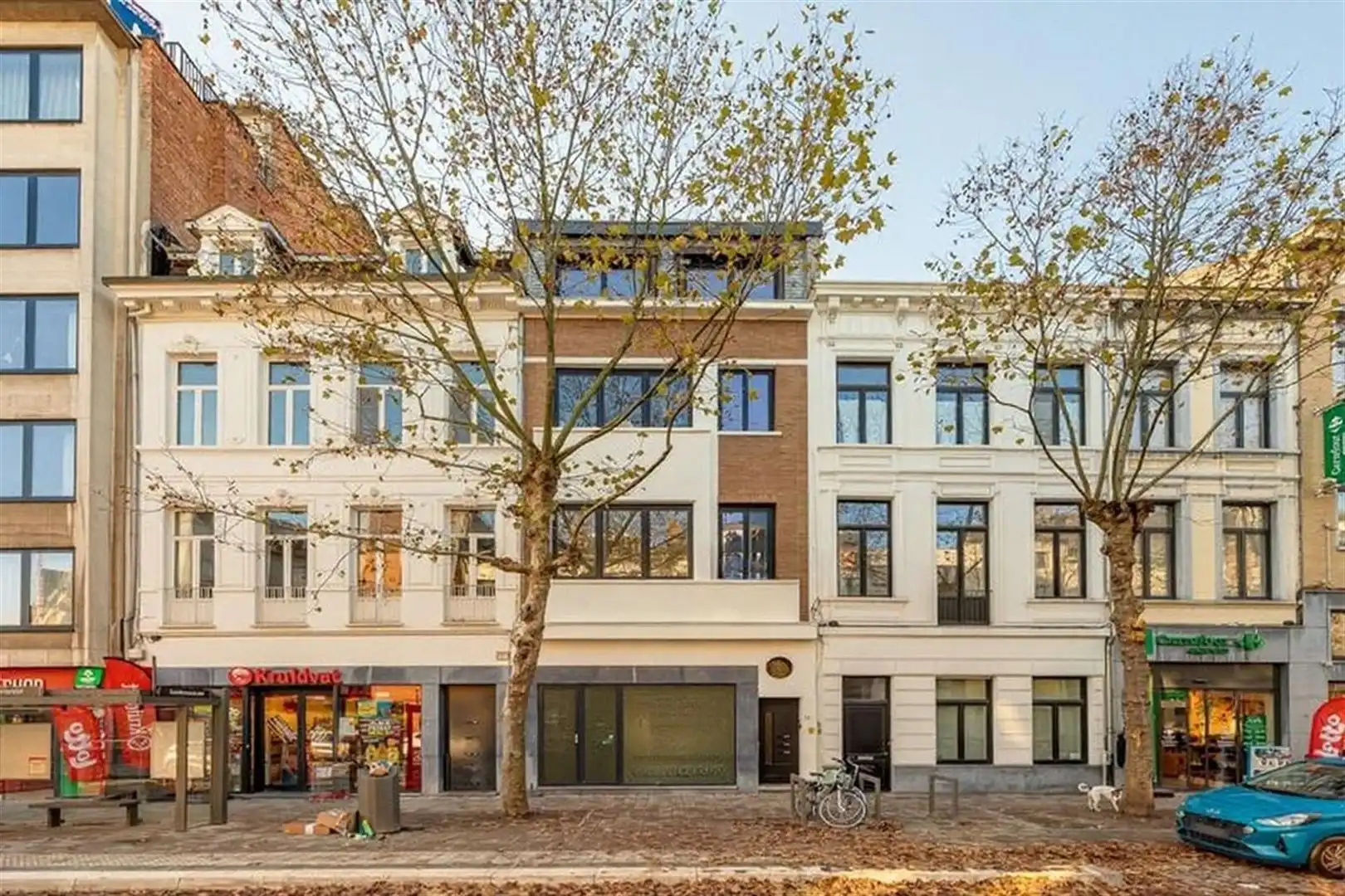 Gerenoveerd appartement met luxe-afwerking en topterras foto 18