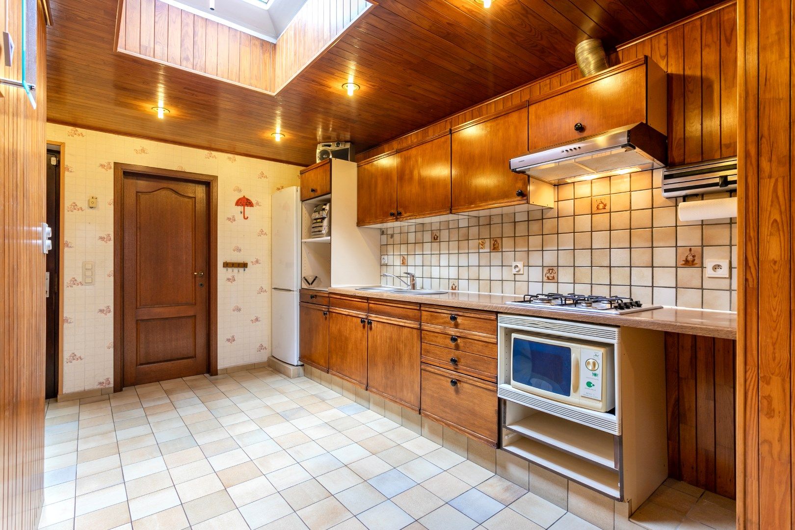 Op te frissen woning met 2-3  slpk en ruime tuin (6a45ca) te koop foto 5