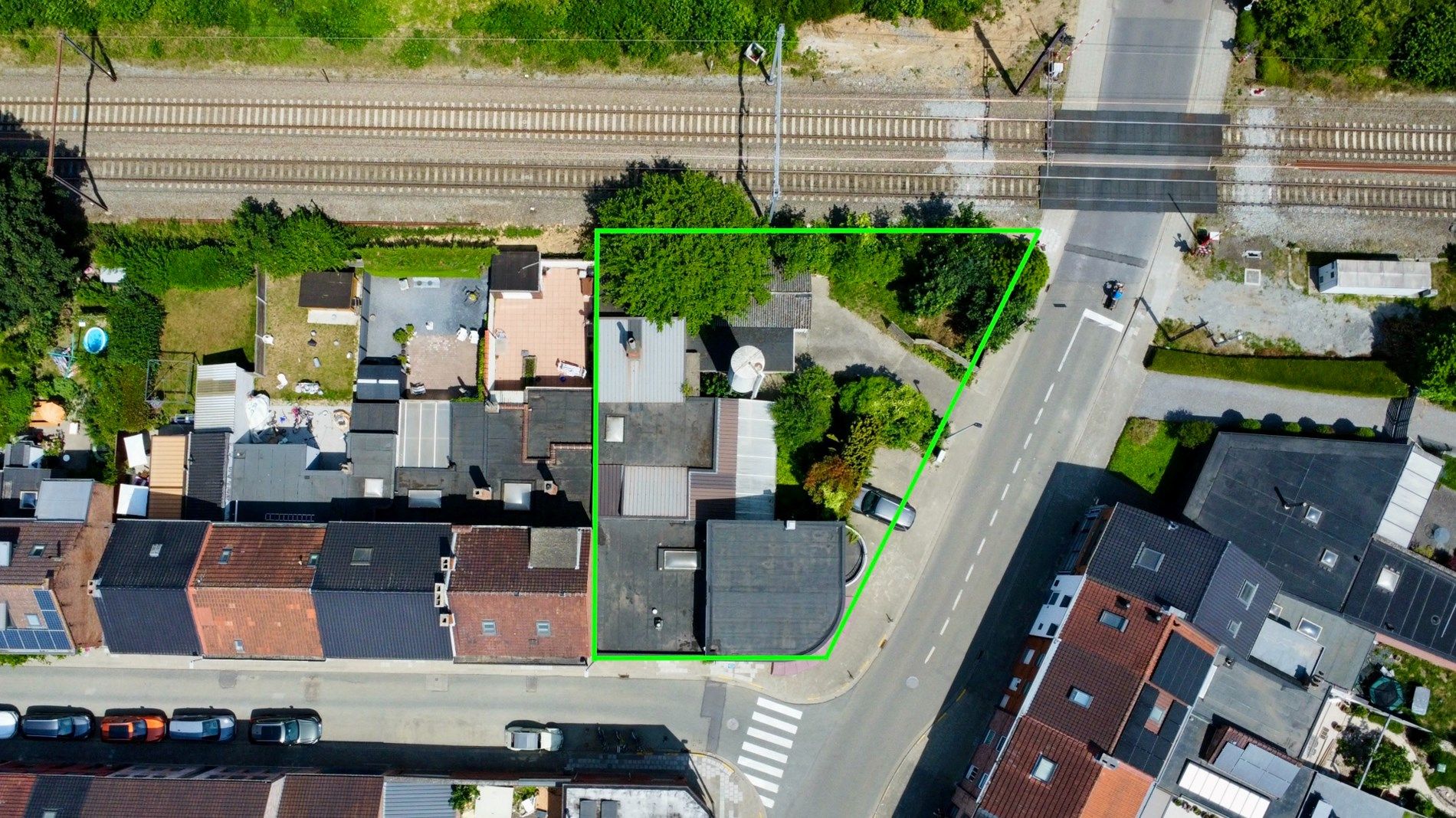 Uniek handelspand met enorm potentieel in Wijgmaal – 380m² veelzijdigheid! foto {{pictureIndex}}