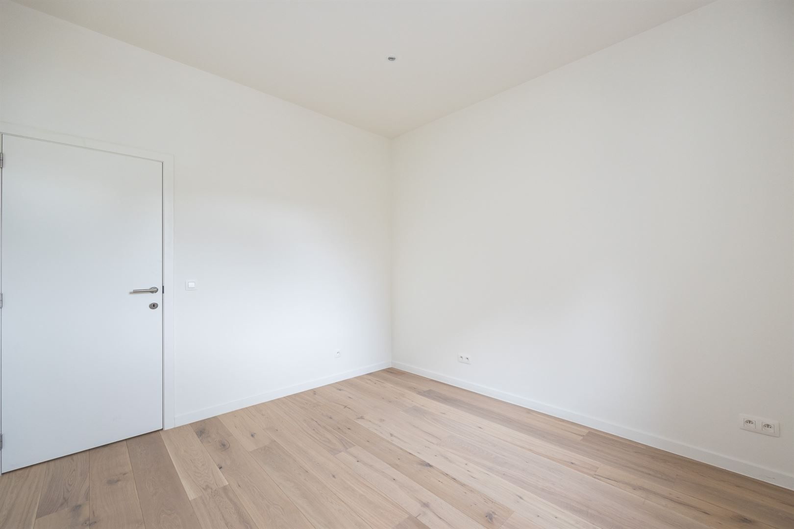 Charmant appartement met lift en kelderberging foto 10