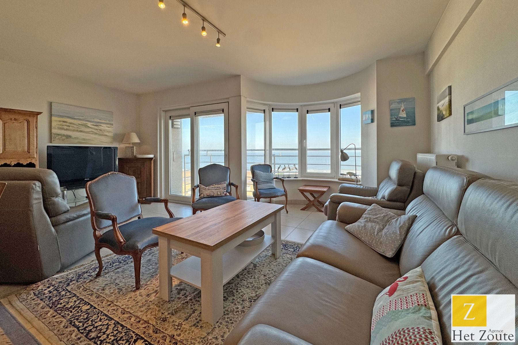 Aangenaam appartement met frontaal zeezicht - Het Zoute foto 4