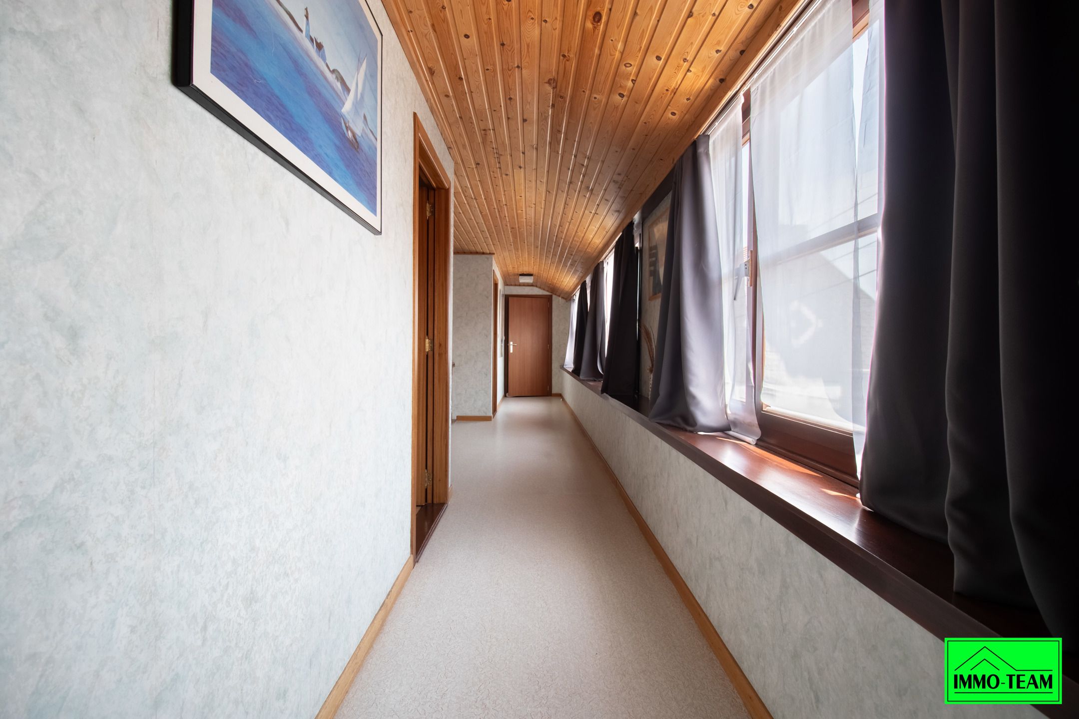 Ruime, instapklare woning met 4 slaapkamers foto 5