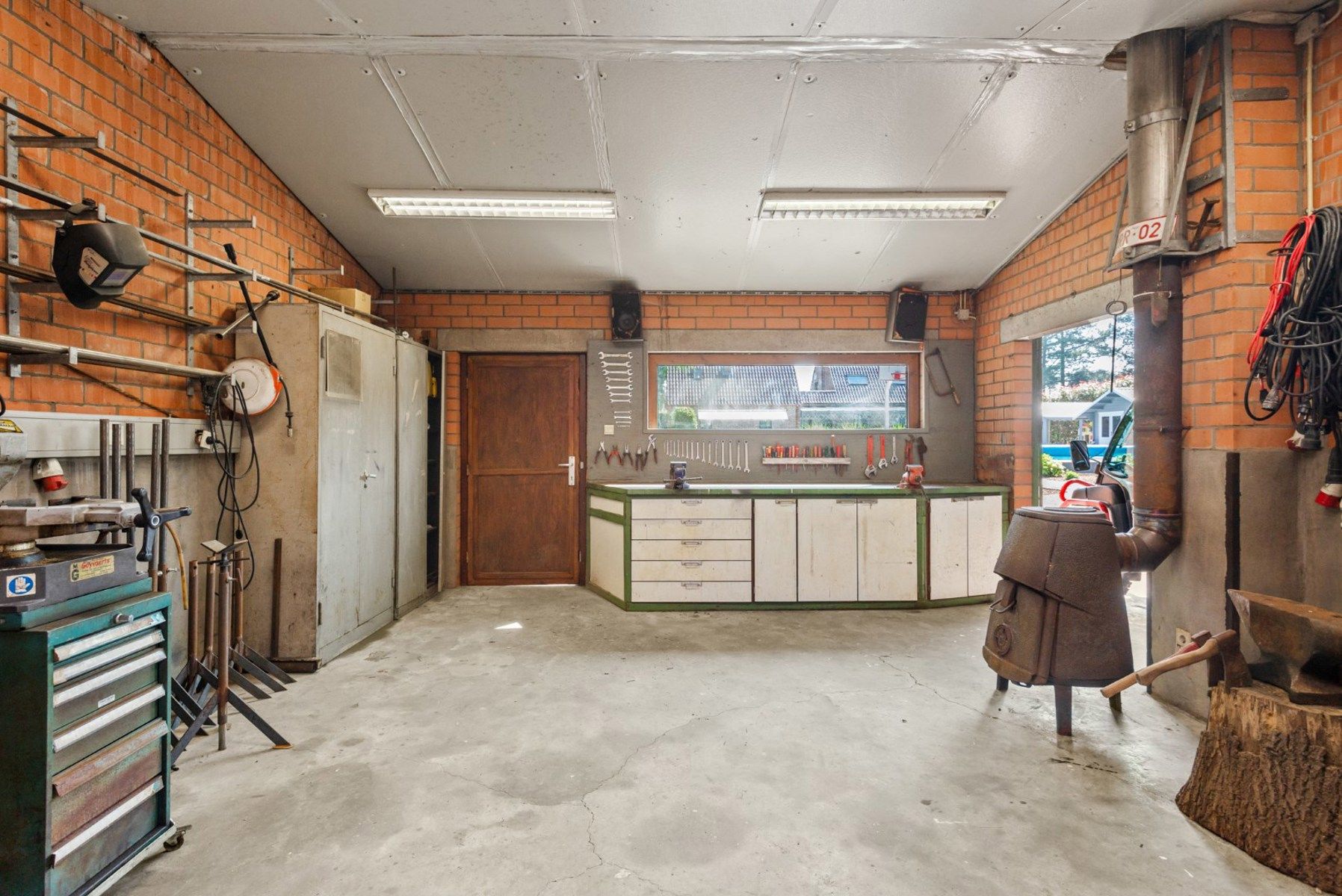 Ruime villa met 5slk en verwarmd zwembad op 2450m² foto 25