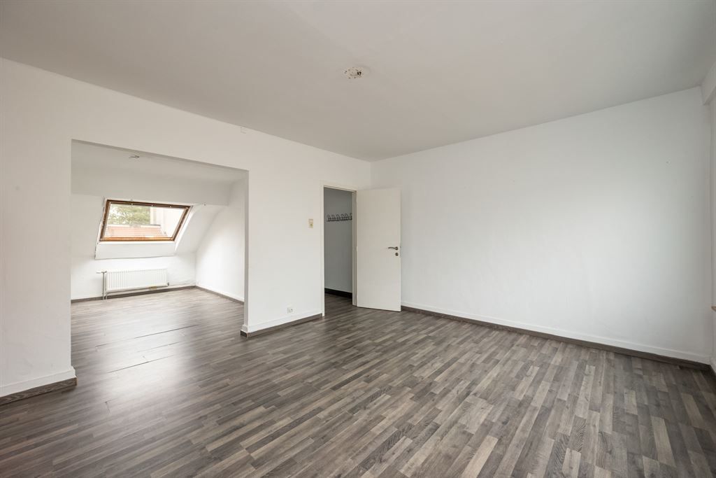 Ruime stadswoning met 4 slaapkamers foto 26