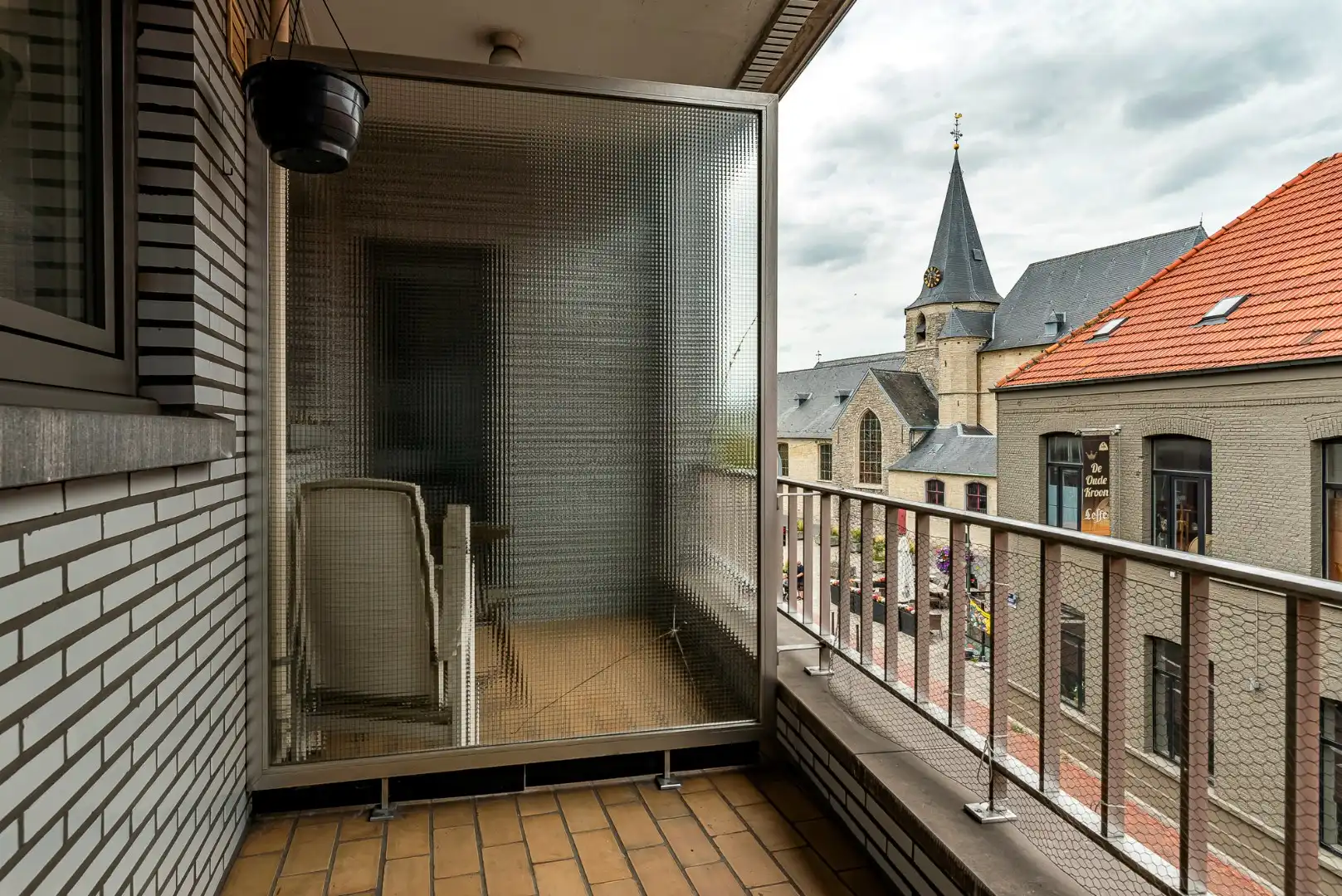 2 slaapkamer appartement in het centrum van Zwijndrecht  foto 4