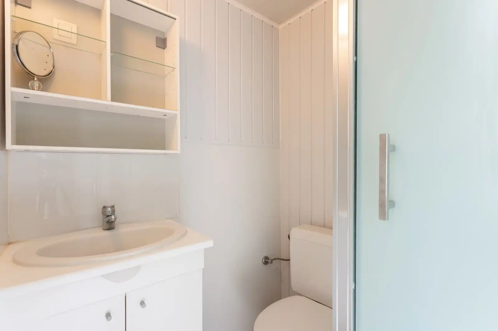 Opbrengsteigendom met 2 vergunde appartementen en kelders in het centrum van Halle foto 14