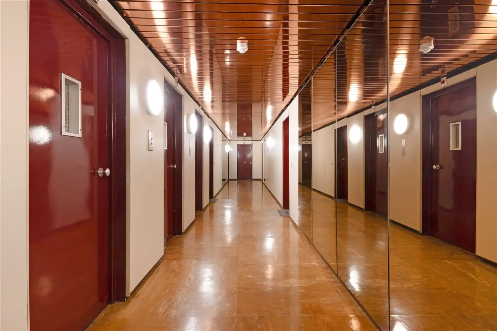 Ruim appartement met een prachtig uitzicht foto 16