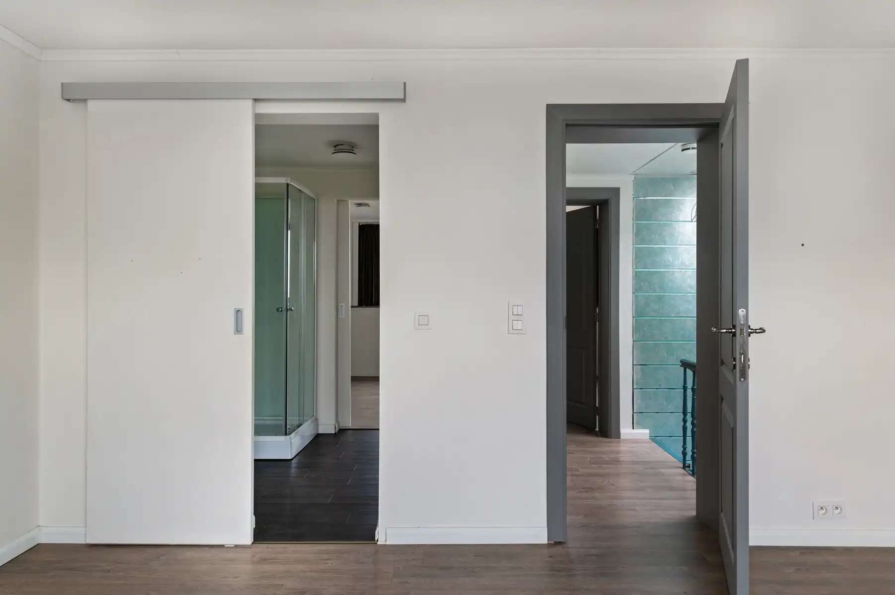 Karaktervolle herenwoning met tuin, koetshuis en veel ruimte foto 25