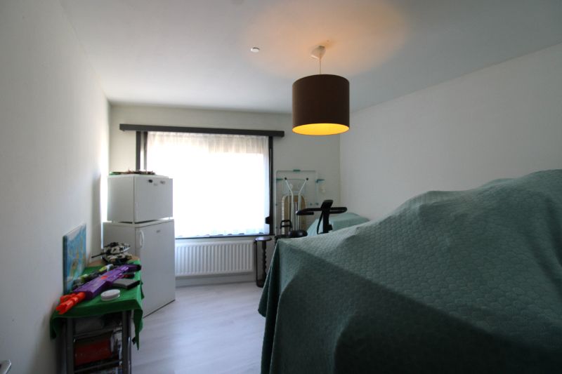 Ideaal gelegen ruim en lichtrijk 2 slaapkamer appartement in het centrum van Geel! foto 12